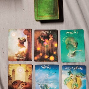 Leituras de cartas de tarô por TayTayTarot - tópicos gerais ou específicos, todos os tipos de tamanhos e preços
