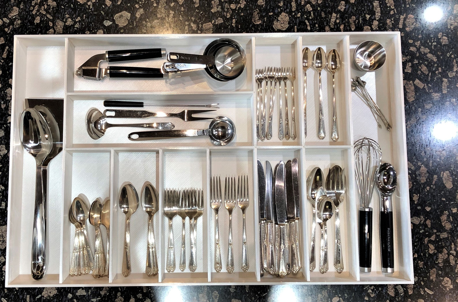 18 Clever Kitchen Organization Ideas to Eliminate Clutter