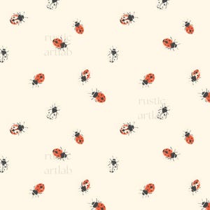 Peut inclure: Un fond crème est recouvert d'un motif répété de coccinelles. Les coccinelles sont rouges avec des points noirs et des têtes noires. Certaines coccinelles sont noires avec des points blancs. Le texte "rustic artlab" est visible.