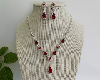 Collier et boucles d'oreilles en cristal rouge avec strass pour femmes, accessoires de bijoux, bijoux de bal, ensemble de bijoux de mariée rouge, accessoires de mariage