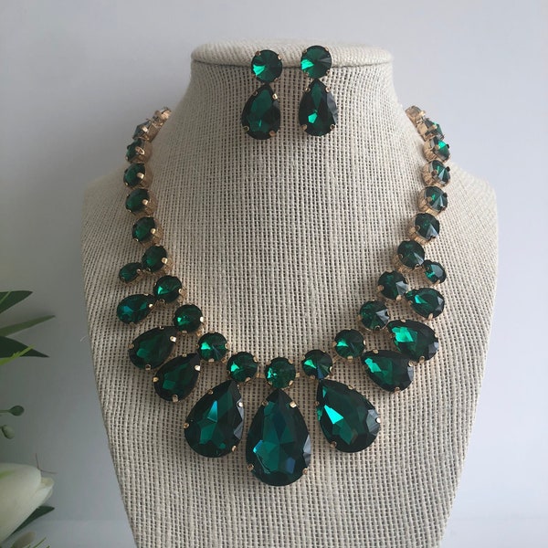 Emerald green statement necklace and earring set  emerald green crystal statement jewelry set emerald bridal jewelry accessories wedding