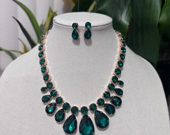 Emerald green statement necklace and earring set  emerald green crystal statement jewelry set emerald bridal jewelry accessories wedding