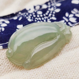 Natural Green Jadeite Jade Gourd Pendant, Natural Grade A Type A Jade, Burmese Burma Gemstones Jewelry, Gem of Art