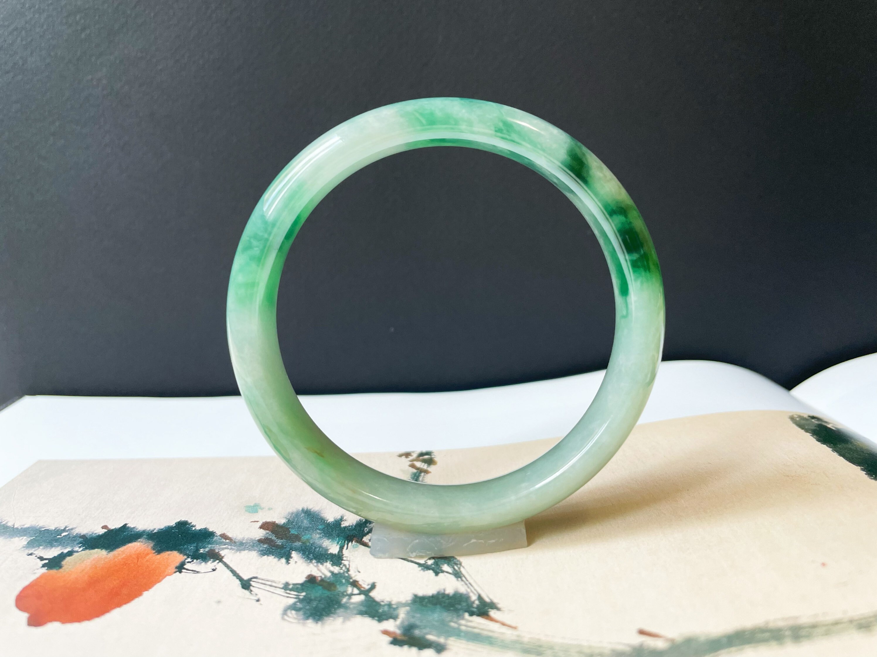 ミャンマー産天然氷型細粒青緑翡翠バングル - 57.9 mm - Etsy 日本