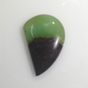Mooie chrysopraas cabochon, chrysofrase edelsteen, halfhart chrysofrase losse steen 43 kt. 35 x 23 x 6 mm, ideaal voor het maken van sieraden A-032