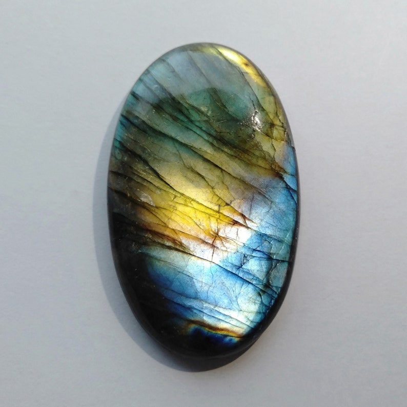 87 Ct A-046 Mesmerizing Rainbow Labradorite Cabochon Oval shape Natural Labradorite Loose stone Natural Labradorite Gemstone 46x29x8 MM