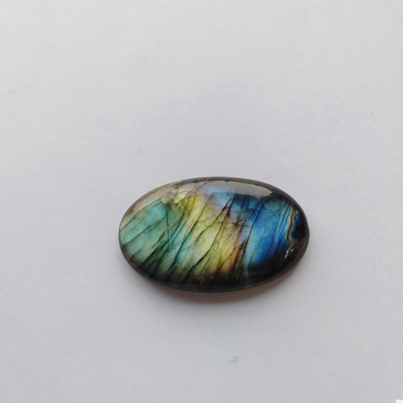 87 Ct A-046 Mesmerizing Rainbow Labradorite Cabochon Oval shape Natural Labradorite Loose stone Natural Labradorite Gemstone 46x29x8 MM