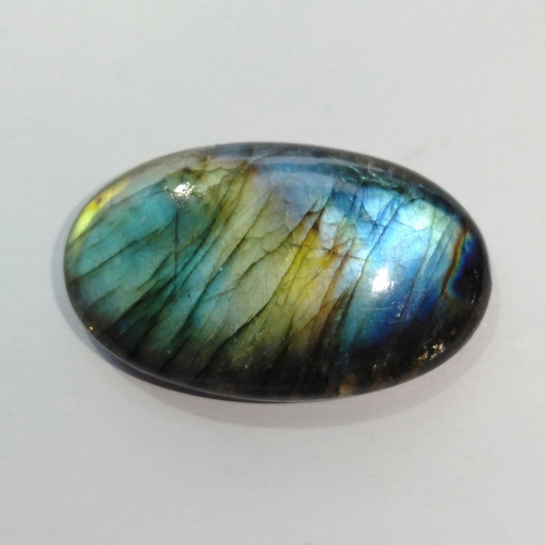 87 Ct A-046 Mesmerizing Rainbow Labradorite Cabochon Oval shape Natural Labradorite Loose stone Natural Labradorite Gemstone 46x29x8 MM