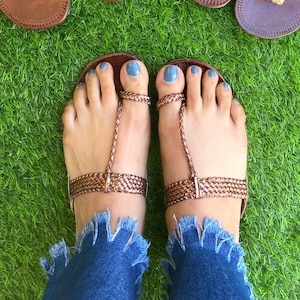Copper T Strap Kolhapuri Sandals Leather Boho Style Flat Women&#39;s Handmade Slip Ons Flip Flops Summer Gift for her Shoes