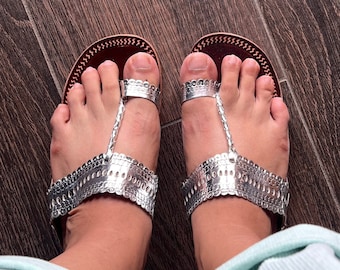 Enache's Handmade Silver Cut Work Leather Kolhapuri Sandals: Boho Chic T-Strap Ethnic Indian Flats for Women