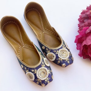 Women&#39;s White Pearl Bridal Ballet Flat Shoes, Two Tone Blue & Purple Wedding Shoes, Handmade Shoes, Bridesmaids Slip Ons - Enache