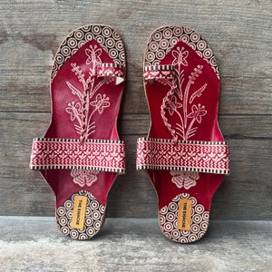 Lava Red Boho Style Leather Women&#39;s Flat T Strap Sandals, Flip Flops, Slip Ons, Gift for her Shoes Ethnic Indian Handmade