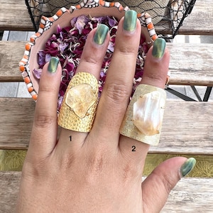 Natural Raw Rough Citrine Hammered Gold Ring, Baroque Pearl Chunky Boho Statement Ring, Big Cocktail Gold Adjustable Ring, Gemstone Jewelry