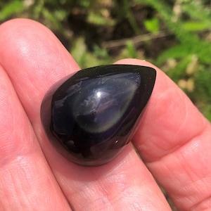 37.1 carat celestial eye obsidian