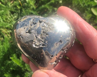 Pyrite cœur 181,48 grammes