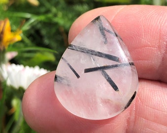 Quartz tourmaline cabochon 16,55 carats quartz rutile