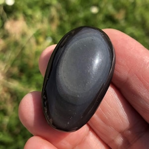 Celestial eye obsidian pebble 14 grams