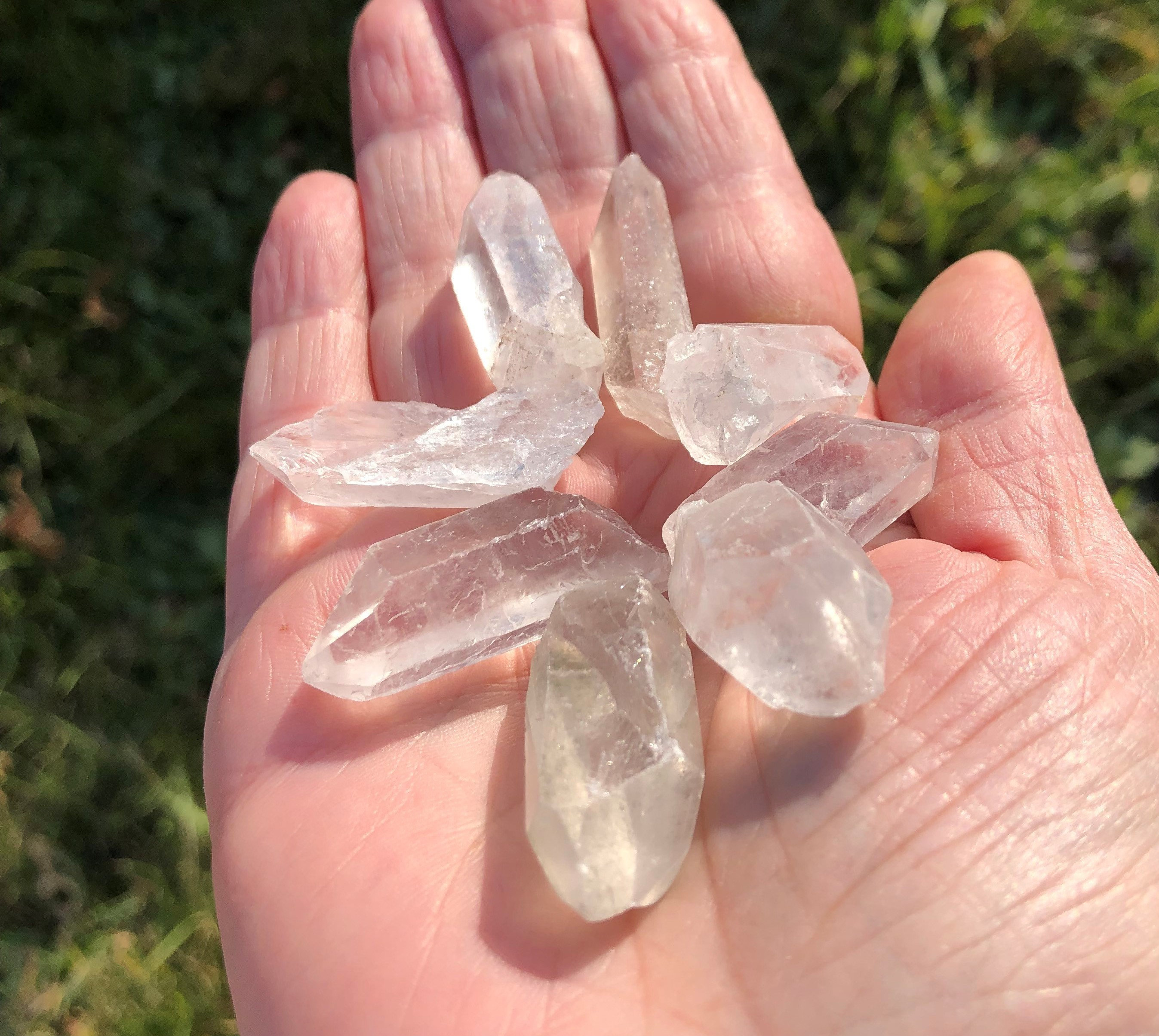 Cristal de Roche 8 Pointes Brutes 54 Grammes Amas Quartz Cristaux Purification Méthode