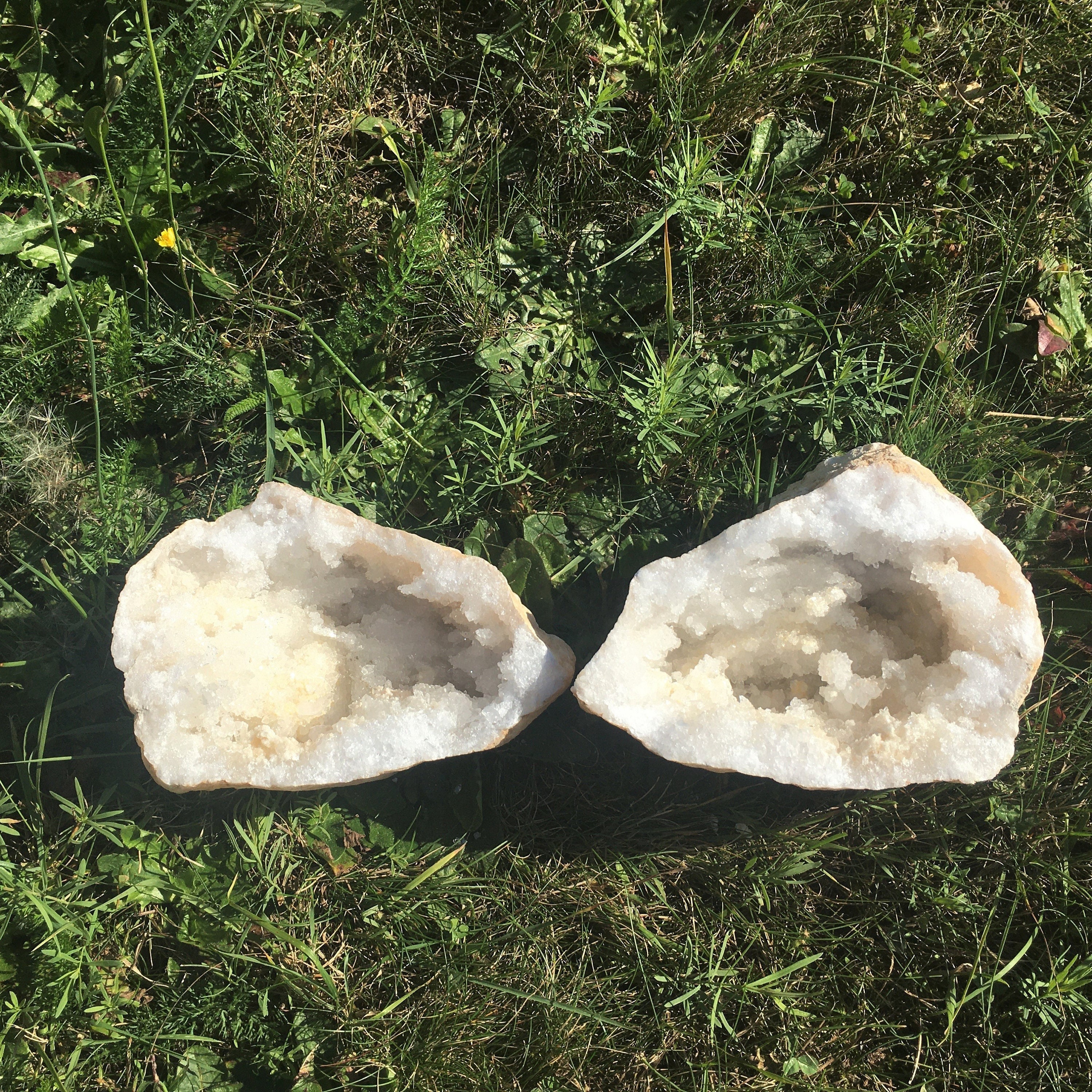 Géode Quartz de Cristal Vendue Par Paire 2, 216 Kg Géode Complète