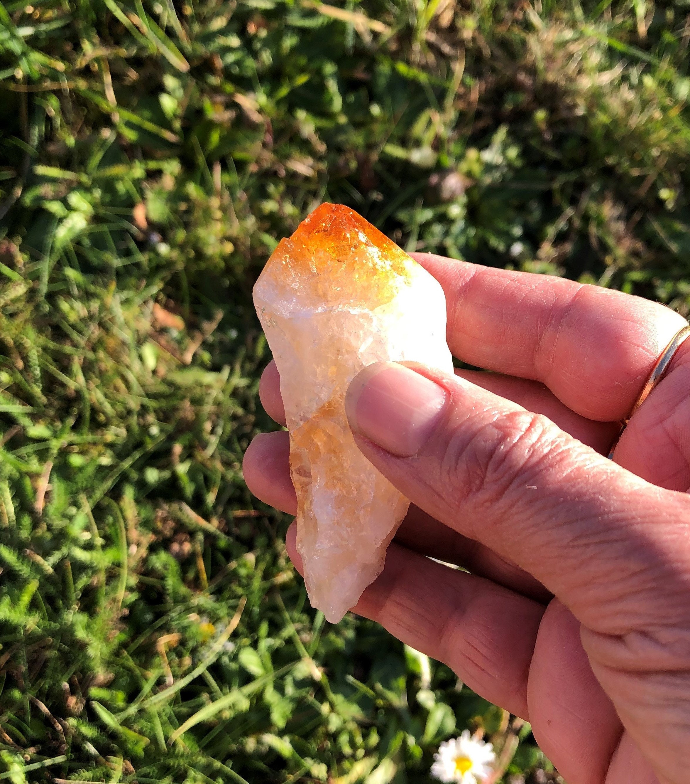 Pointe Citrine Brute 56, 76 Grammes