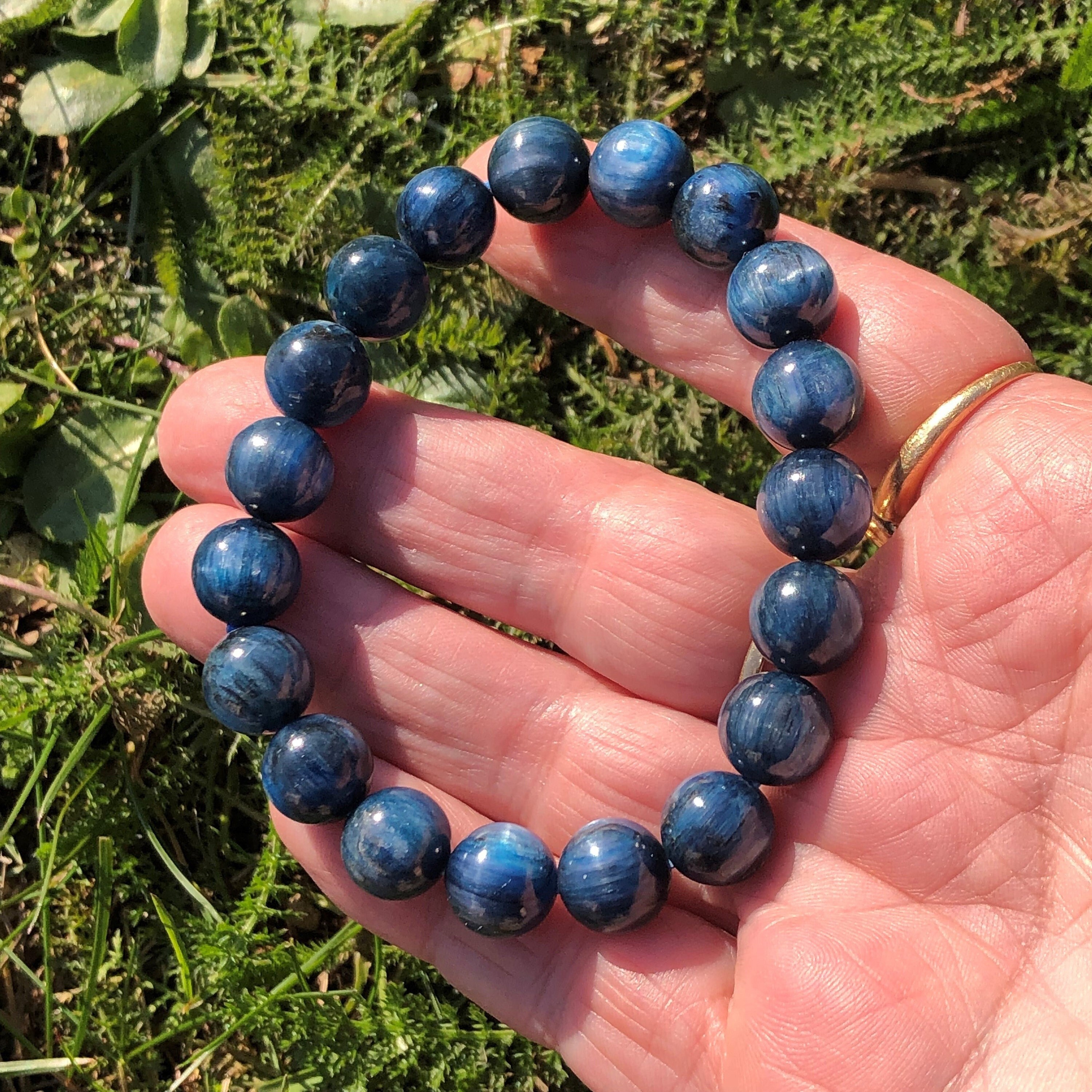 Blue kyanite bracelet best sale