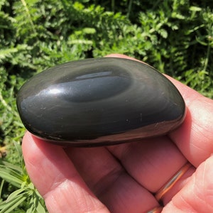 Celestial eye obsidian pebble 54 grams