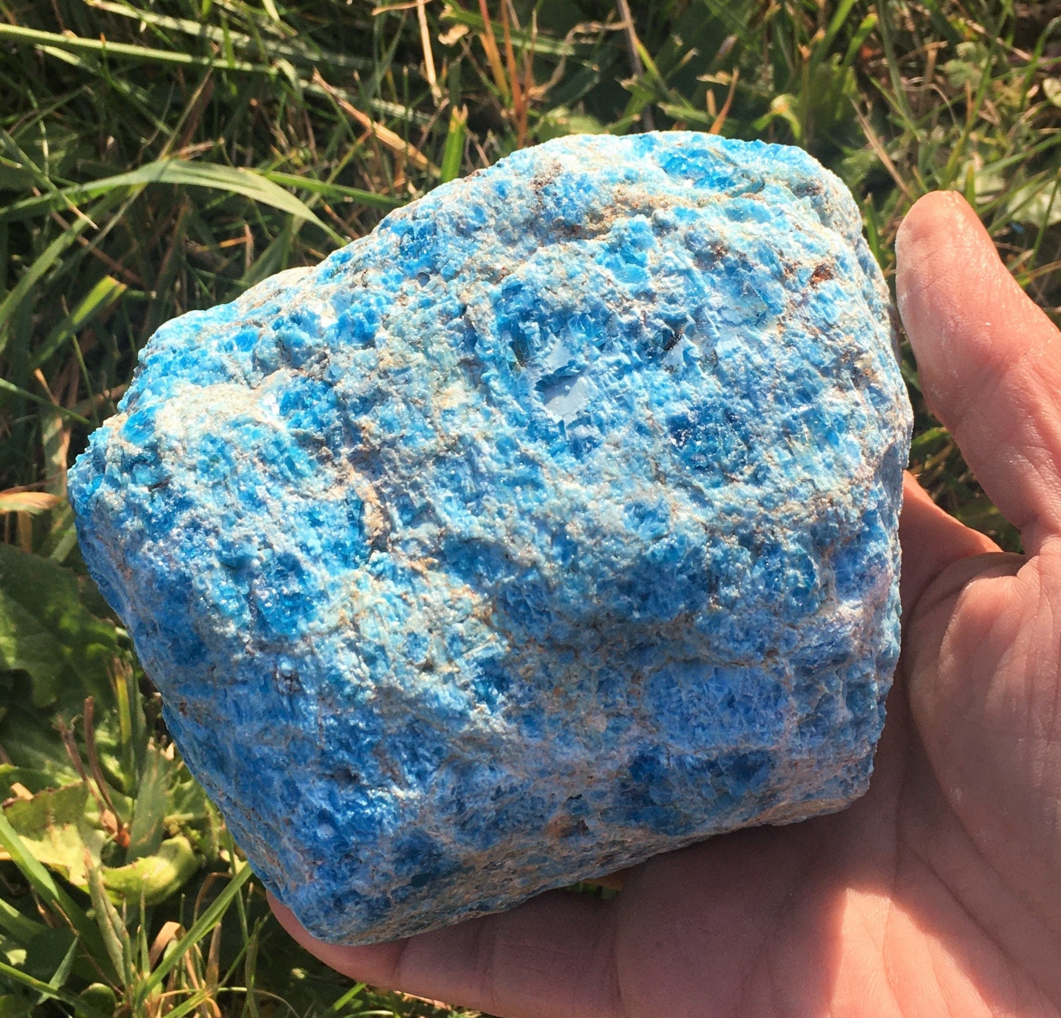 Apatite Bleu Brut 1, 353 Kg
