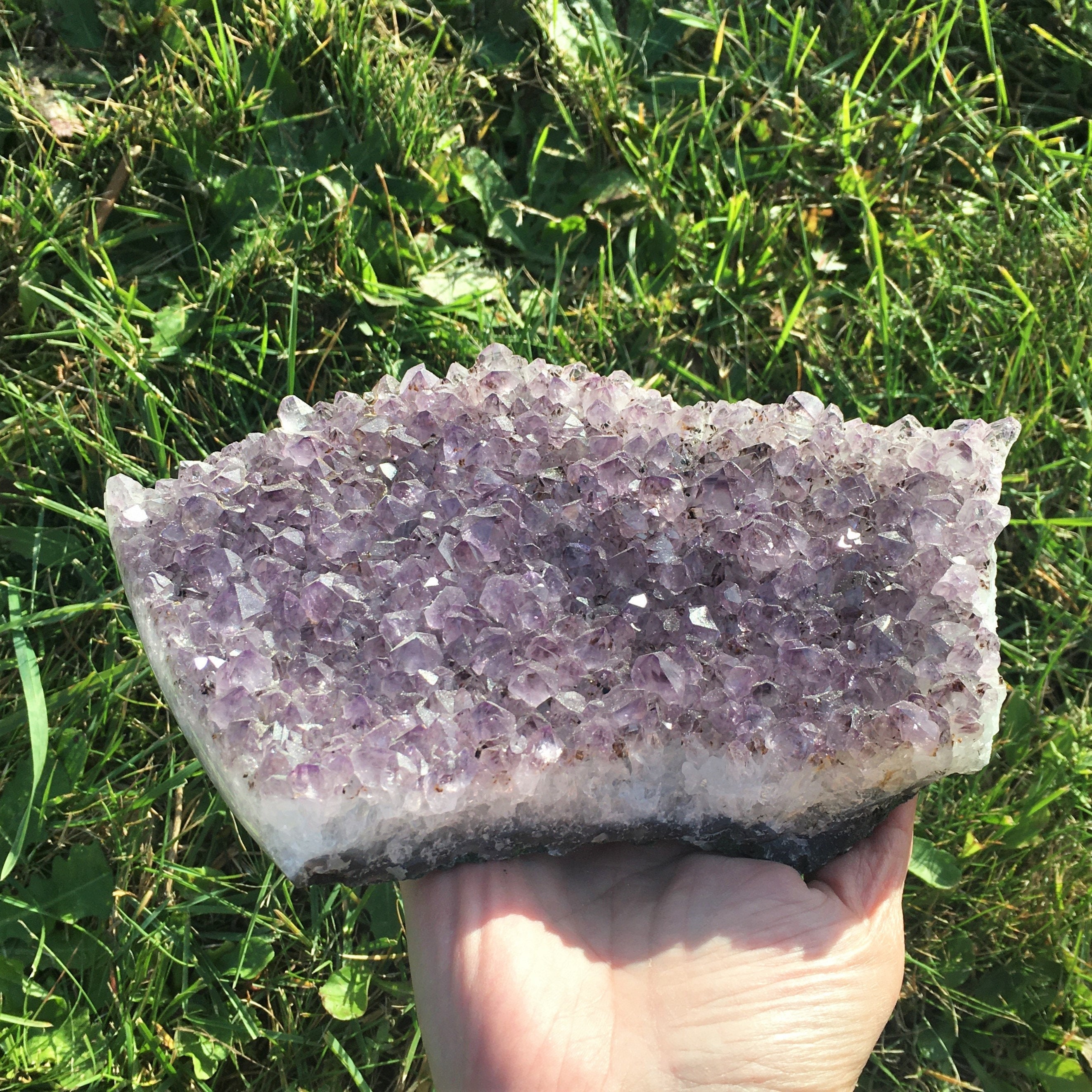 Druse Améthyste 1, 111 Kg Pierre Brute