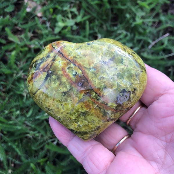 Opale verte cœur 191 grammes