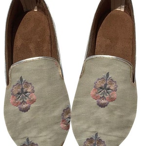 Mens Beige embroidered Indian wedding Royal Loafer shoes