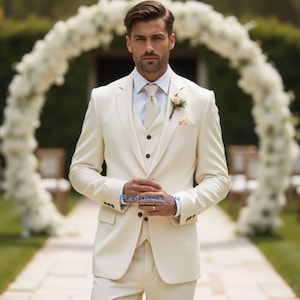 Ivory Groom Suit Wedding Tuxedo – 3 Piece Men’s Formalwear Set | Tailored Neutral Suit for Outdoor or Summer Wedding Ceremonies