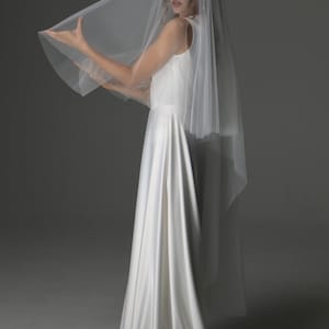Side view of two tier juliet veil with blusher