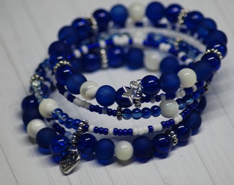 Memory Wire beaded bracelet - Blue