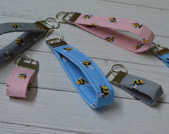 Bumble Bee Keyring // Bee keychain, Bumblebee, Wristlet keychain, Keyfob, Country keyring, Gifts for her, Country keyring