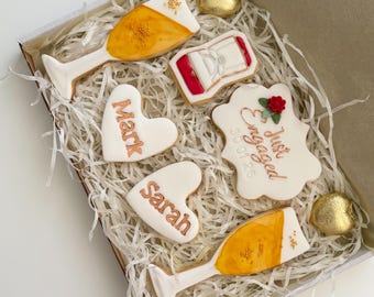 Personalised Engagement Cookies Gift Box | Custom Engagement Couple Gift | Engagement Party Cookies | Bride to Be Gift