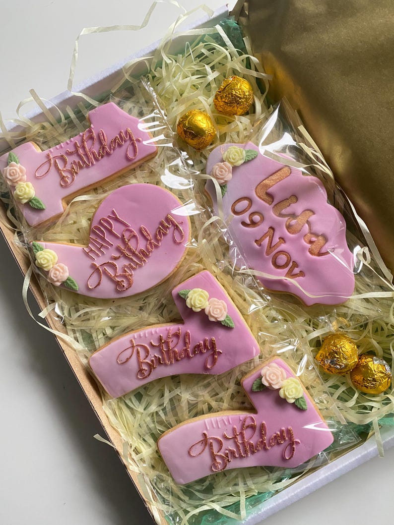 Birthday cookies | Birthday biscuits | birthday present for her | Birthday present for him | Birthday gift | Birthday treat | Happy Birthday image 9