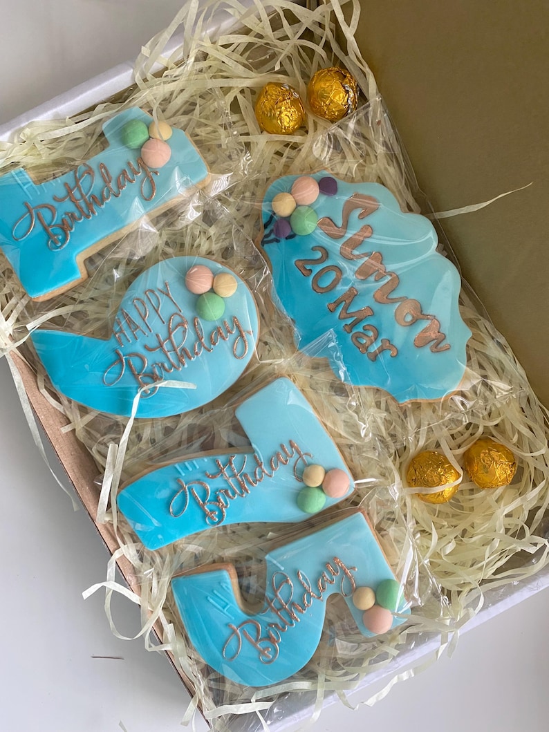 Birthday cookies | Birthday biscuits | birthday present for her | Birthday present for him | Birthday gift | Birthday treat | Happy Birthday image 10
