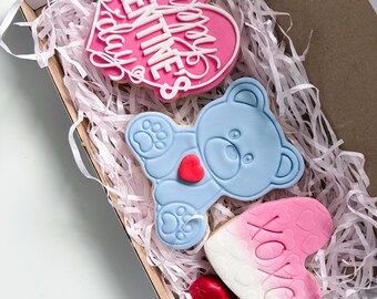 Personalised Valentine’s Cookies • Biscuit Gift Box for Her or Him