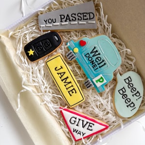 Driving Test pass gift | Driving test pass personalised gifts| Driving Test Pass cookies| Driving test pass biscuits| New Driver gift |
