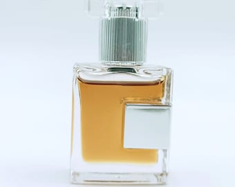 Profumo all'olio di sandalo e limone: senza alcol e 100% vegano
