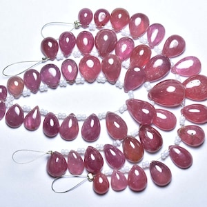 Ruby Briolette Bead Strand - 15 piezas - Natural Beautiful Smooth Flat Back Ruby Pear Briolettes - El tamaño es de 7x10 -14x9 mm #1173