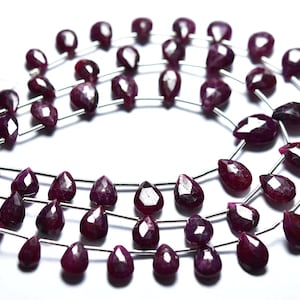 Ruby Briolette Bead Strand -7.5 pulgadas - Natural Beautiful Faceted Ruby Pear Briolettes, Ruby from Africa, Size is 5x7-8x11 mm #1226