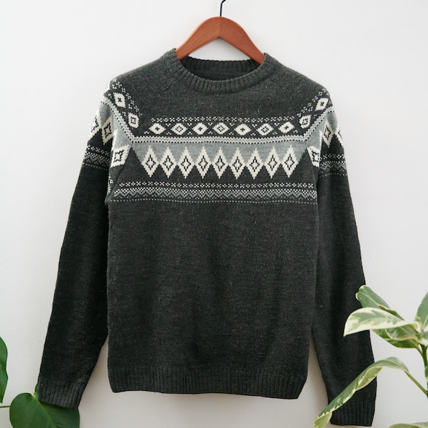 Grey Nordic Style Vintage Jumper - S