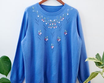 Blue Vintage Jumper with Pink/Lilac/Green Floral Embroidery - XL