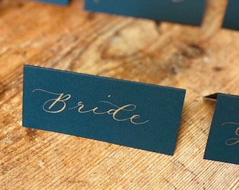 Handwritten Emerald Green Folded Place Cards, Calligraphy Place Cards for Wedding, Name Cards, Table Place Settings