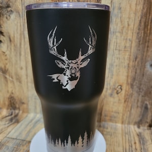 Whitetail Buck Deer benutzerdefinierte Becher 30oz lasergraviert kalt / heiß Neu