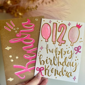 Cartão de aniversário personalizado com laço feminino | Idade personalizada | Personalizável | Ideia de presente única | Qualquer nome | 70º, 80º, 50º, 21º, 40º, 60º, 16º