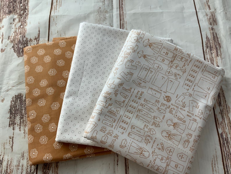 Sew Scrappy Spools Quilt Kit Featuring Calico by Lori Holt of Etsy