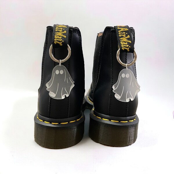 Frosty Ghost Boot Charms Pair