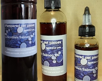 Aceite de salmón para ayudar al cerebro, las articulaciones y el pelaje sano.